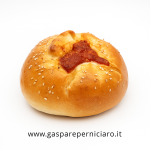 Cipollina Sambucese artigianale siciliana già cotta con ripieno di prosciutto e mozzarella