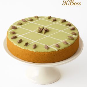 Torta Pistacchiosa artigianale siciliana, realizzata con crema di pistacchio naturale e ingredienti locali, firmata Il Boss Gaspare Perniciaro, confezionata in scatola elegante e resistente.