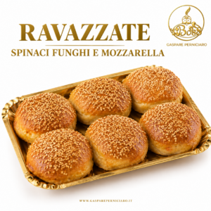 Sei ravazzate al forno da 160 grammi con farcitura di spinaci, funghi e mozzarella, presentate insieme per mostrare la specialità di rosticceria siciliana destinata al banco gastronomia e alla ristorazione.