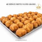 Sfince fritte vuote di San Giuseppe siciliane destinate al settore HORECA, disponibili in formato grande da circa 100 grammi ciascuna o in versione mignon, da farcire prima del servizio.